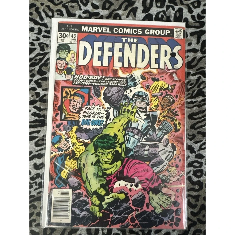 VTG - Marvel Comic The Defenders #43 Jan  1977  Comics Book!   HULK